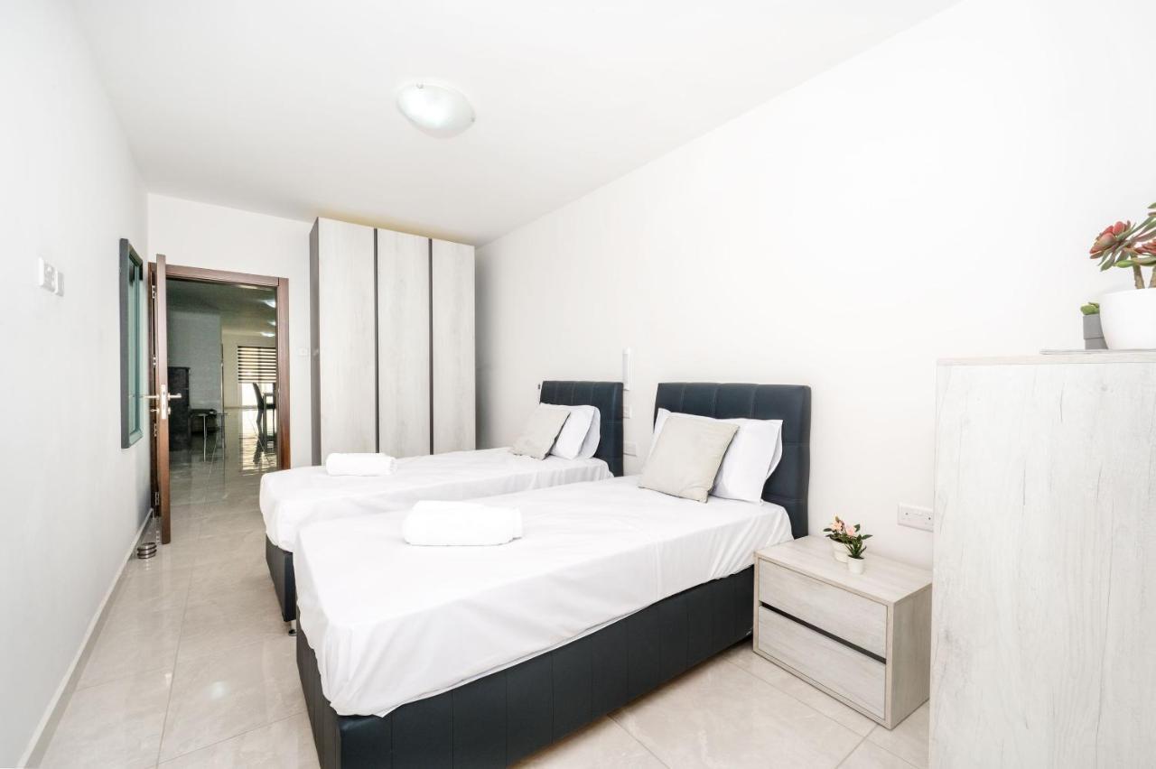 Gzira Vela Blu Apartments - Rose Court מראה חיצוני תמונה