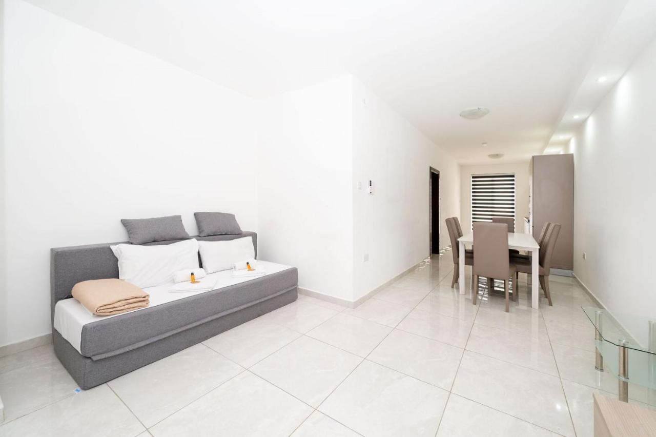 Gzira Vela Blu Apartments - Rose Court מראה חיצוני תמונה